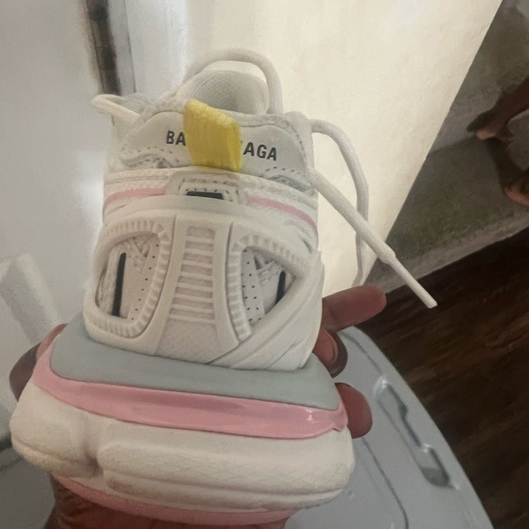 Kids balenciaga size 11 unisex - Picture 2 of 4